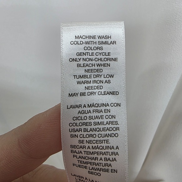 Chico's Womens S White Sleeveless Blouse Layered Hem Tank Top Office Workwear - Picture 11 of 13